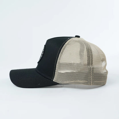 Trucker Hat in Black/Beige